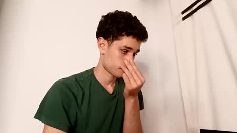 Snapshot of jacobmurphy2103 chatting on March 28, 11:48 pm JACOB ROBIN online show from March 28, 11:48 pm