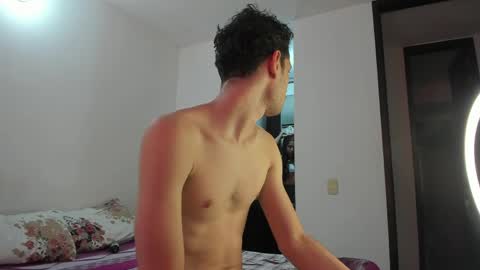 Snapshot of jacobmurphy2103 chatting on May 10, 12:21 pm JACOB ROBIN online show from May 10, 12:21 pm