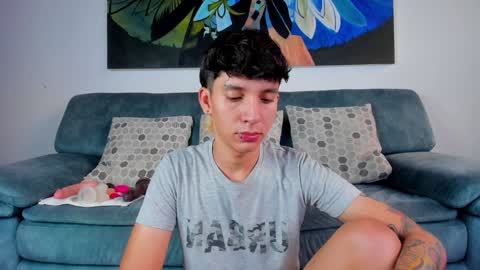 Snapshot of jacobo__parker21 chatting on December 22, 11:22 am jacobo parker online show from December 22, 11:22 am