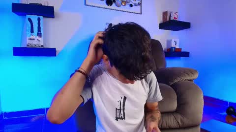 Snapshot of jacobo__parker21 chatting on February 9, 11:36 am jacobo parker online show from February 9, 11:36 am