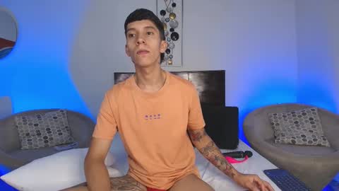 Snapshot of jacobo__parker21 chatting on March 12, 11:42 am jacobo parker online show from March 12, 11:42 am