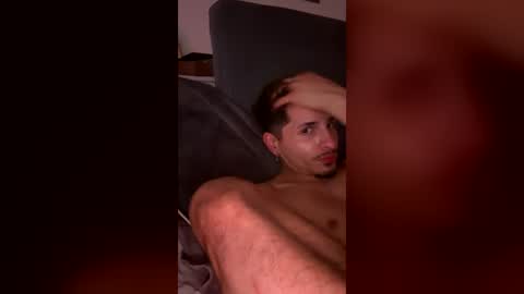 jacobo_latinoxl21 online show from July 31, 8:47 am