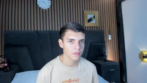 Jacob online show from September 21, 8:32 pm