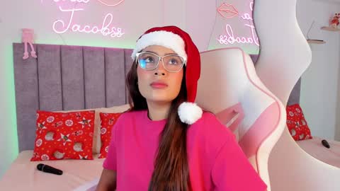 Snapshot of jacobss_gh chatting on December 21, 9:58 pm JACOBSS online show from December 21, 9:58 pm