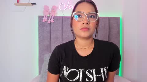 Snapshot of jacobss_gh chatting on January 31, 10:10 pm JACOBSS online show from January 31, 10:10 pm