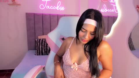 Snapshot of jacobss_gh chatting on September 27, 12:04 am JACOBSS online show from September 27, 12:04 am