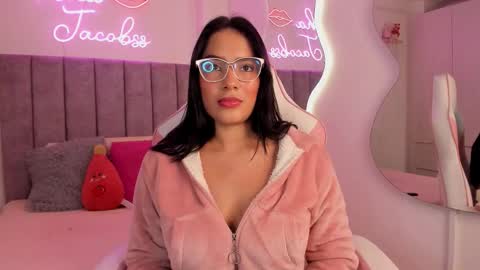 Snapshot of jacobss_gh chatting on October 20, 11:38 pm JACOBSS online show from October 20, 11:38 pm