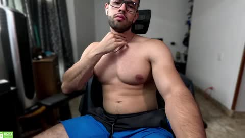 Snapshot of jacobt77 chatting on December 23, 7:09 pm Jacob online show from December 23, 7:09 pm