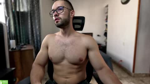 Snapshot of jacobt77 chatting on January 9, 2:07 pm Jacob online show from January 9, 2:07 pm