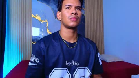 Snapshot of jacobwolf__ chatting on May 17, 1:29 pm Jacob Wolf online show from May 17, 1:29 pm