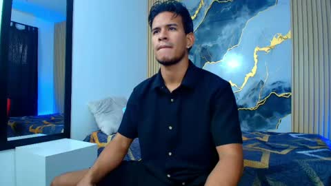 Snapshot of jacobwolf__ chatting on June 7, 3:16 pm Jacob Wolf online show from June 7, 3:16 pm
