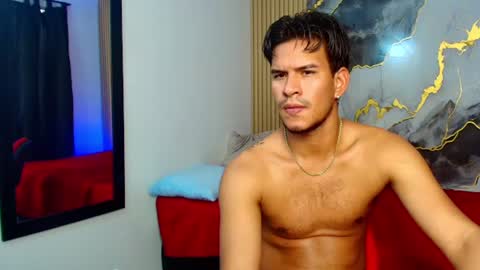 Snapshot of jacobwolf__ chatting on June 13, 10:08 pm Jacob Wolf online show from June 13, 10:08 pm