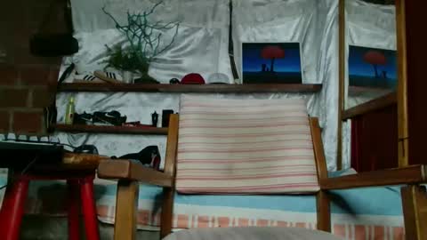 Snapshot of jacobxlsex chatting on December 17, 6:36 pm My loves Collaborate with me with my content for sale it helps me a lot online show from December 17, 6:36 pm