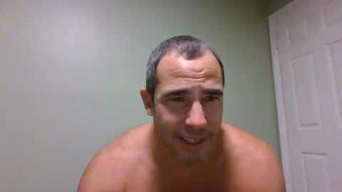 Snapshot of jacoff38 chatting on April 21, 1:42 am jacoff38 online show from April 21, 1:42 am