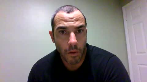 Snapshot of jacoff38 chatting on May 18, 8:36 pm jacoff38 online show from May 18, 8:36 pm