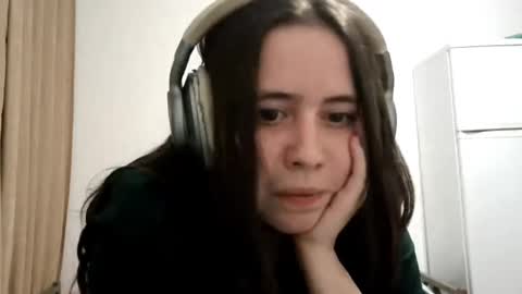 jacquelynsundin online show from September 12, 8:53 pm
