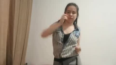 jacquelynsundin online show from September 16, 7:31 am
