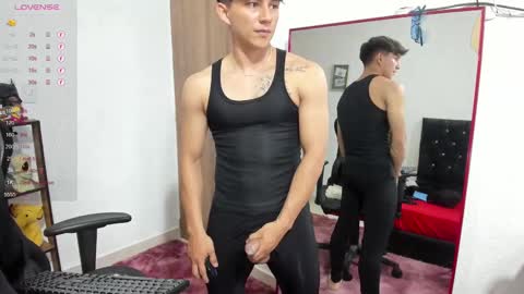 jacobo online show from December 9, 8:33 pm