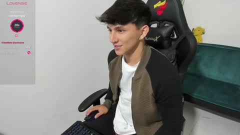 jacobo online show from December 27, 8:18 pm