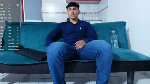 jacobo online show from June 18, 4:44 pm