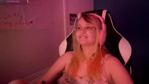 jacywinslat online show from March 11, 8:53 pm