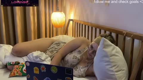 jacywinslat online show from January 19, 1:26 pm