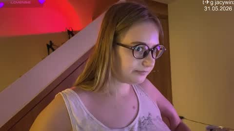 jacywinslat online show from May 31, 12:56 pm