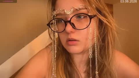 jacywinslat online show from June 4, 8:09 am