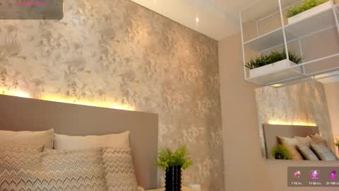 Snapshot of jadakaii chatting on September 24, 12:25 am Jada Kai online show from September 24, 12:25 am