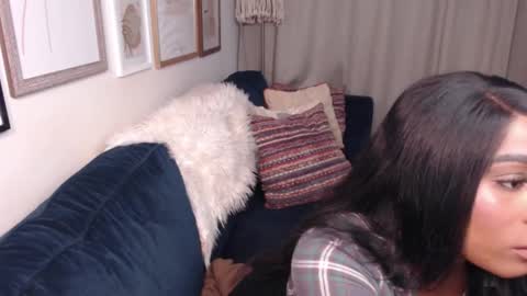 Jade online show from December 12, 3:54 am