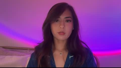 jade auraa online show from August 5, 4:26 am