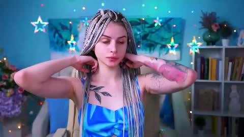 Snapshot of jade_castle chatting on December 14, 1:17 am jade_castle online show from December 14, 1:17 am