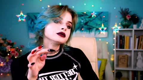 Snapshot of jade_castle chatting on January 10, 5:24 pm jade_castle online show from January 10, 5:24 pm