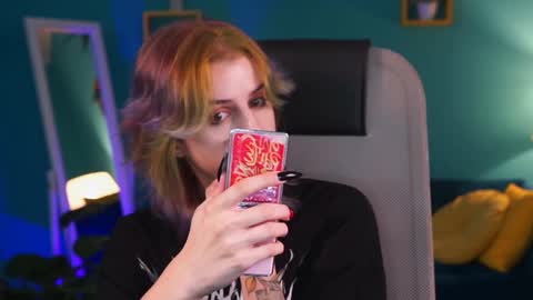 Snapshot of jade_castle chatting on February 5, 2:08 am jade_castle online show from February 5, 2:08 am