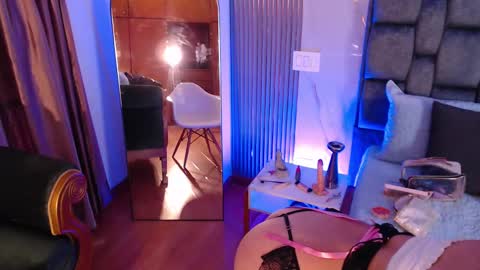 Sara online show from September 26, 12:53 pm