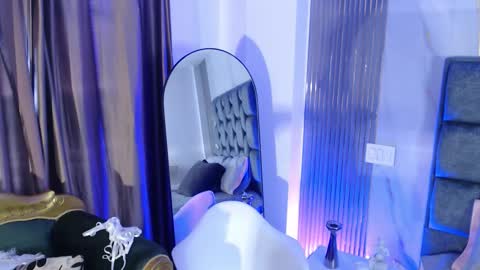 Sara online show from October 7, 12:24 pm