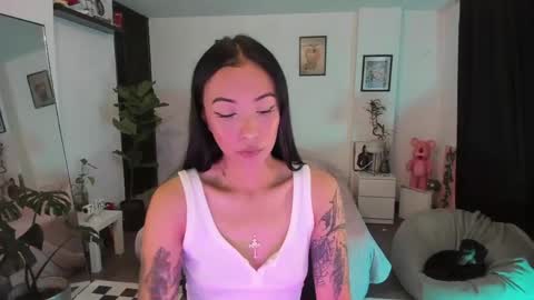 Snapshot of jade_porn chatting on April 27, 12:14 pm Jade independent model online show from April 27, 12:14 pm