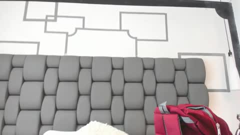 Jade  online show from October 12, 3:33 pm