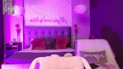 JADE online show from September 17, 4:03 am