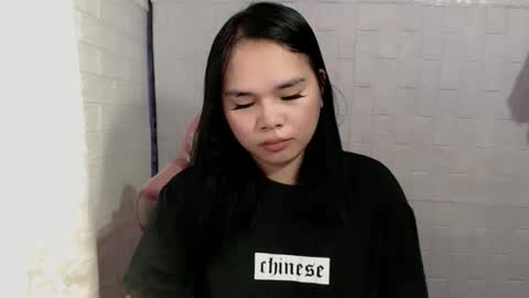 Snapshot of jade_suck chatting on March 16, 3:23 am jade_suck online show from March 16, 3:23 am