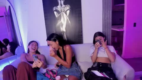 Jade online show from September 24, 11:30 pm