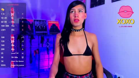 Jade Benett online show from February 8, 1:00 am