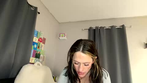 sexyeyes neverlie  online show from May 9, 3:17 pm