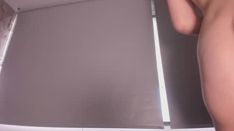 jadeestudios online show from December 20, 4:57 pm