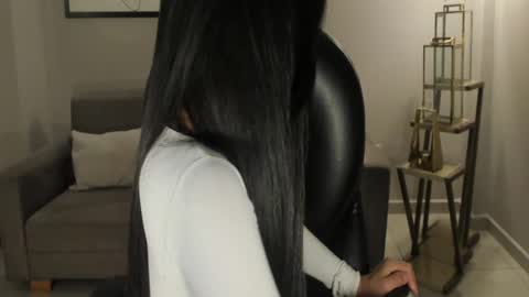 Snapshot of jadeevansx chatting on April 15, 8:09 pm JADE EVANS online show from April 15, 8:09 pm
