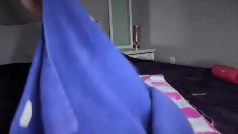 Jade james online show from July 16, 4:18 am