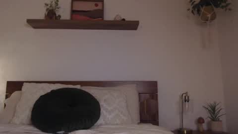 Jade Love online show from December 27, 11:31 pm