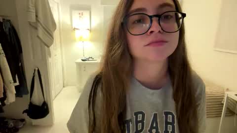 jademonroe0522 online show from December 4, 12:42 am