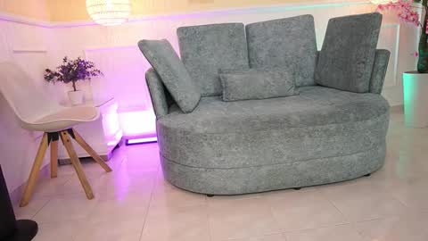 Jade Summer online show from September 20, 11:44 am