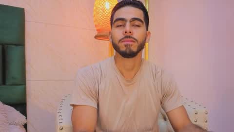 Snapshot of jadiel_stone chatting on June 5, 12:00 pm Jadiel online show from June 5, 12:00 pm